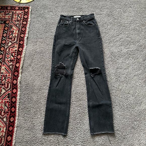 Abercrombie Ultra High Rise Ankle Straight Jeans - Picture 1 of 7